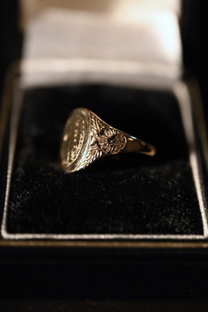 Early 20th 10K gold signet ring