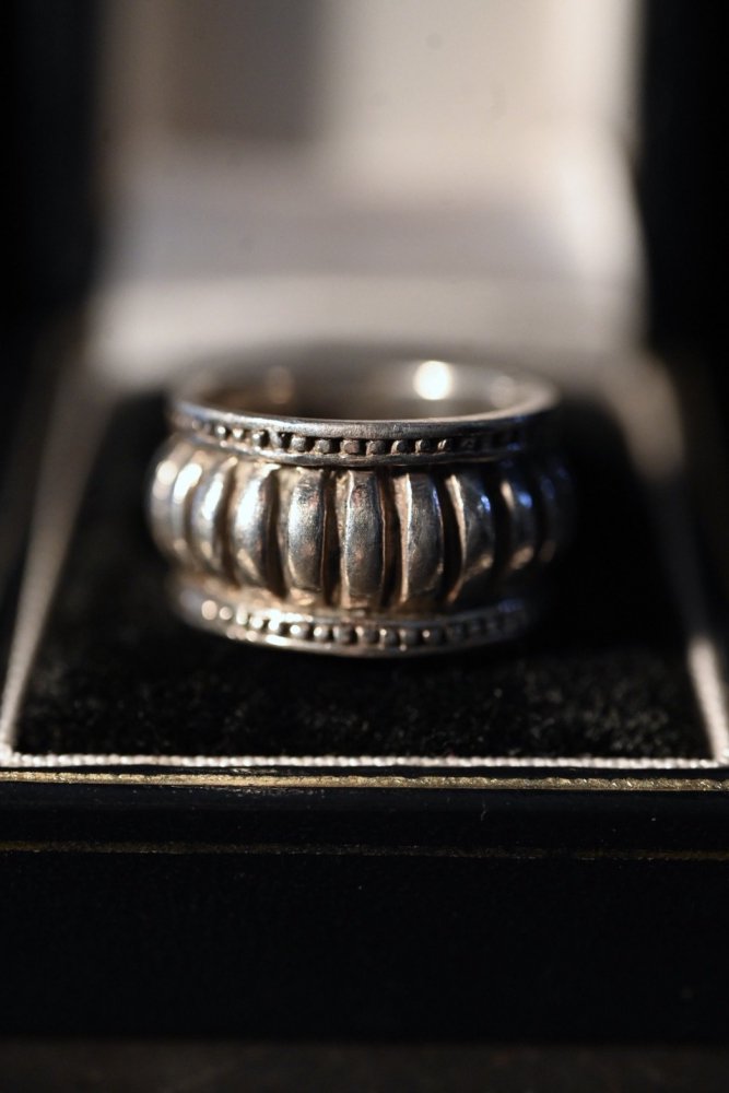 Vintage silver ring