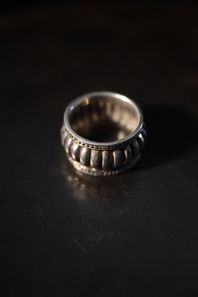 Vintage silver ring