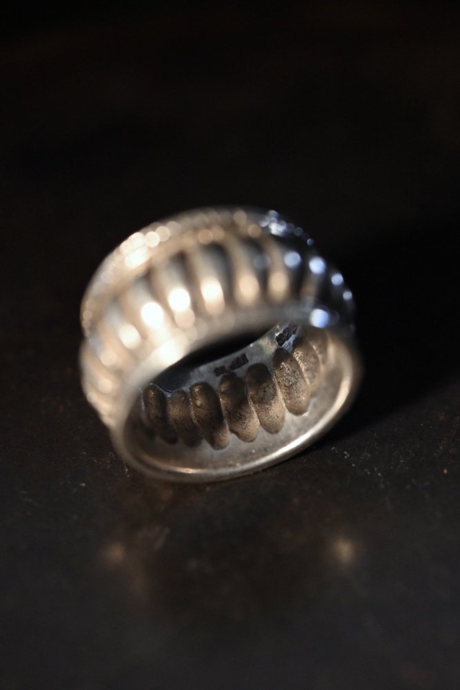 Vintage silver ring