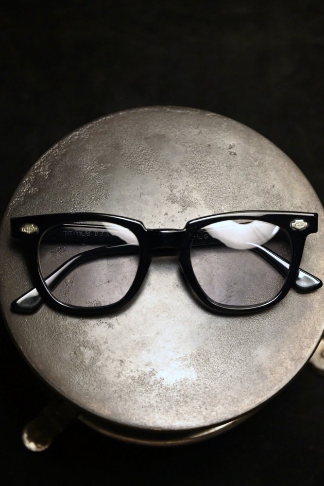 us 1960's "Titmus" black safety glasses