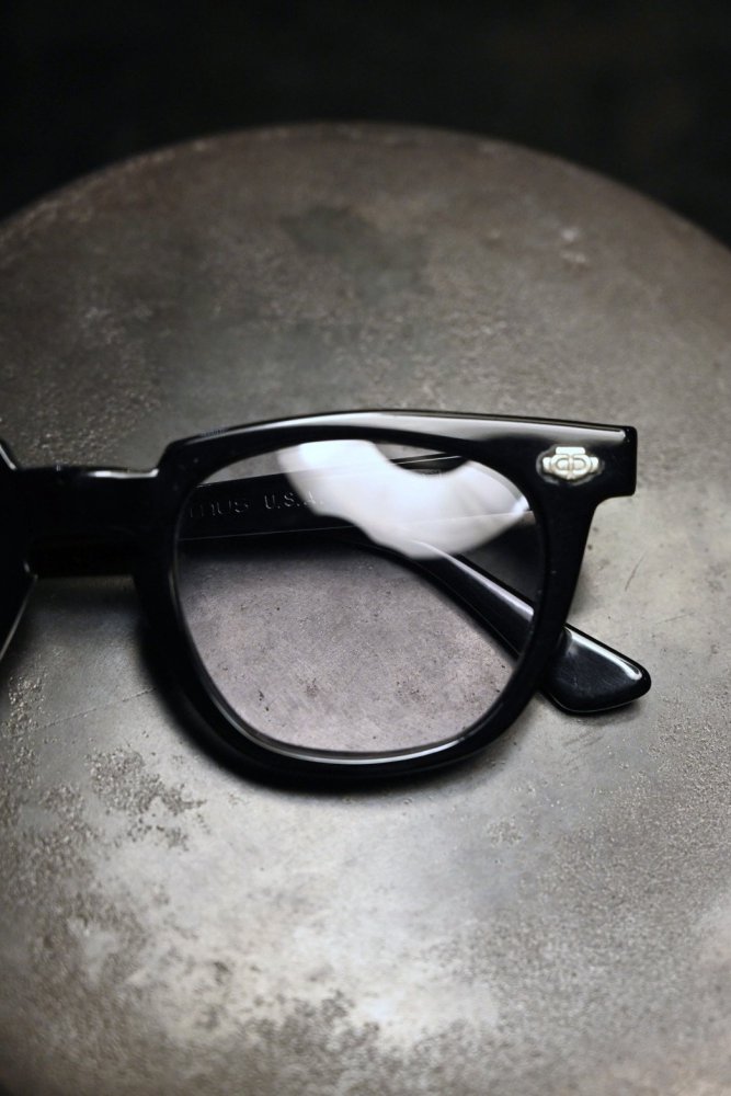 us 1960's "Titmus" black safety glasses