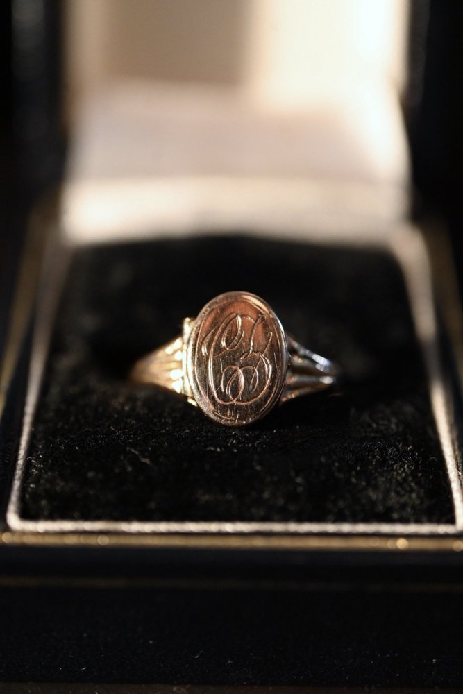 us early 20th 10K gold locket signet ring