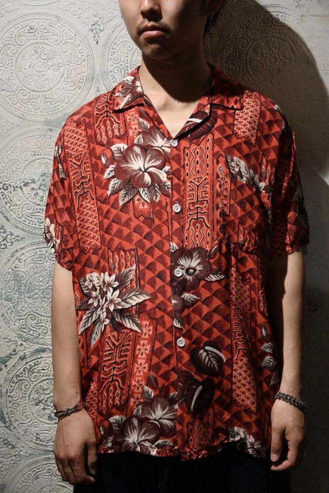  us 1950's Hawaiian rayon s/s shirt