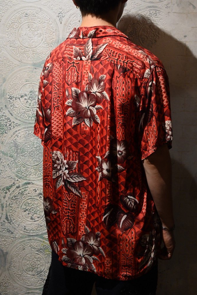  us 1950's Hawaiian rayon s/s shirt