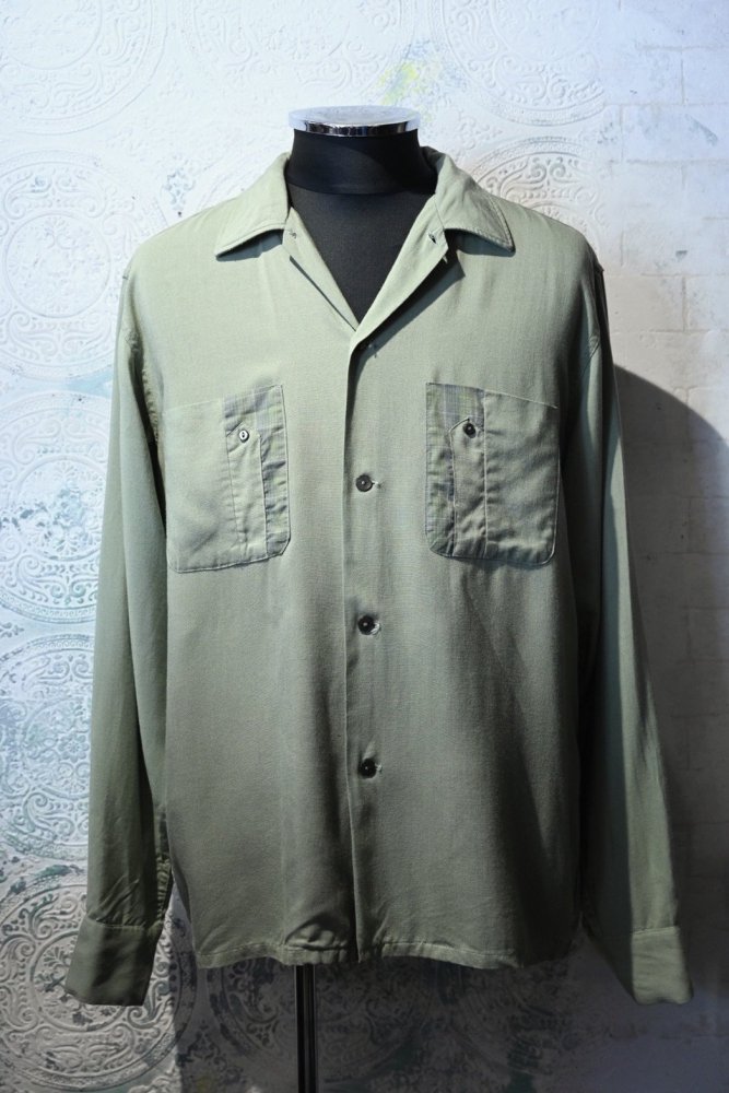 us 1960's "Society" rayon shirt