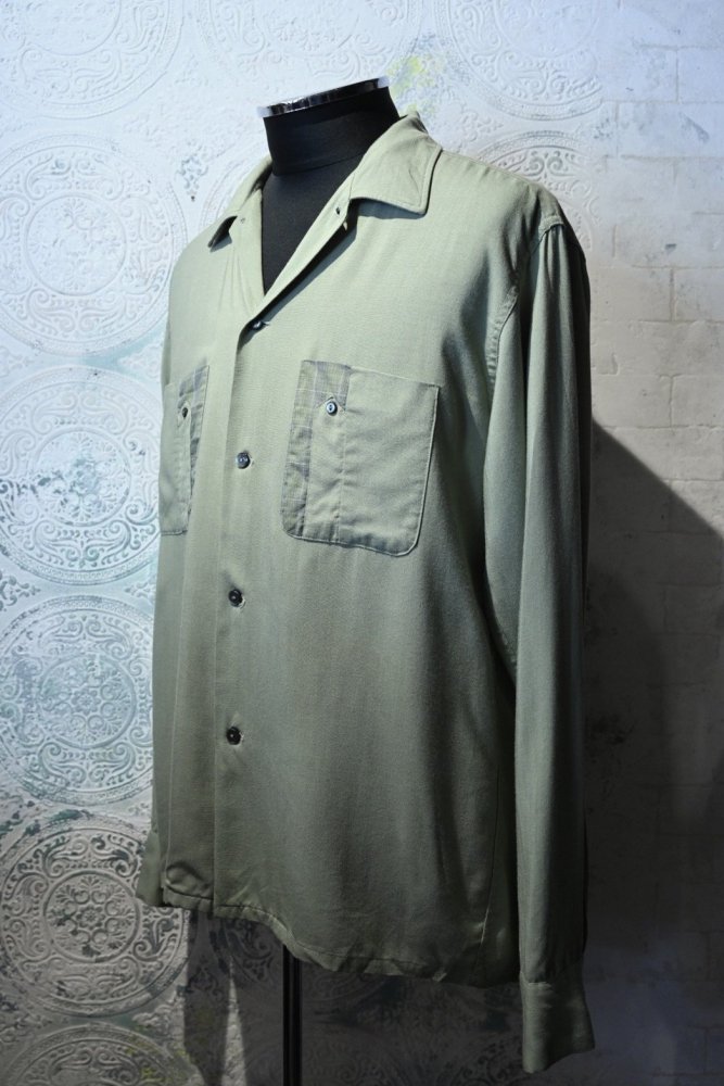 us 1960's "Society" rayon shirt