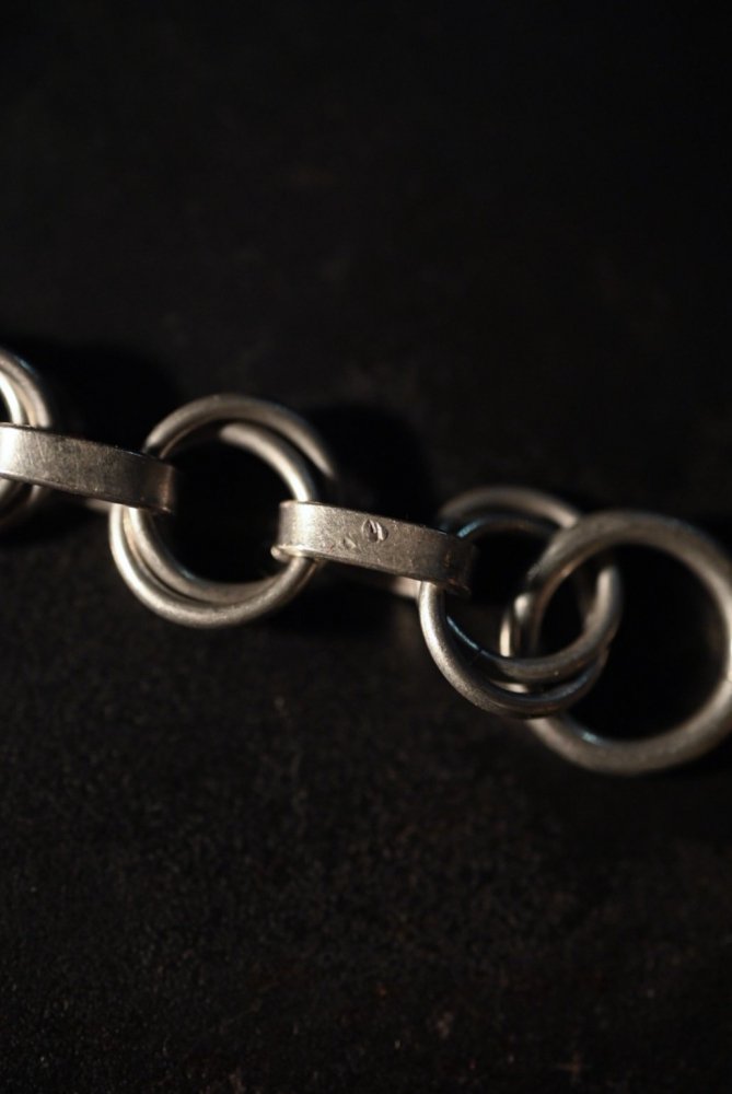 Vintage modern design silver bracelet