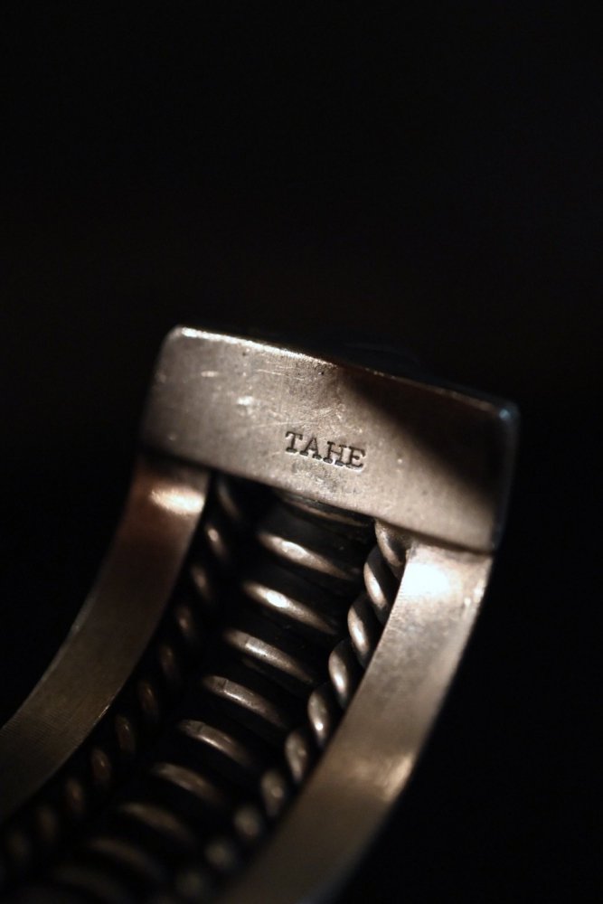 Vintage "TAHE" heavy silver bangle