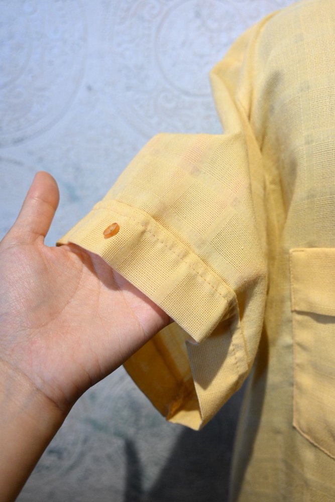 us 1970's "Berwick" rayon mix s/s shirt