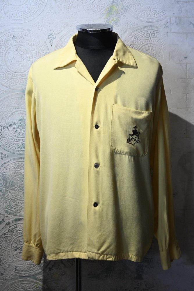 us 1950's~ "ARROW" yellow rayon shirt