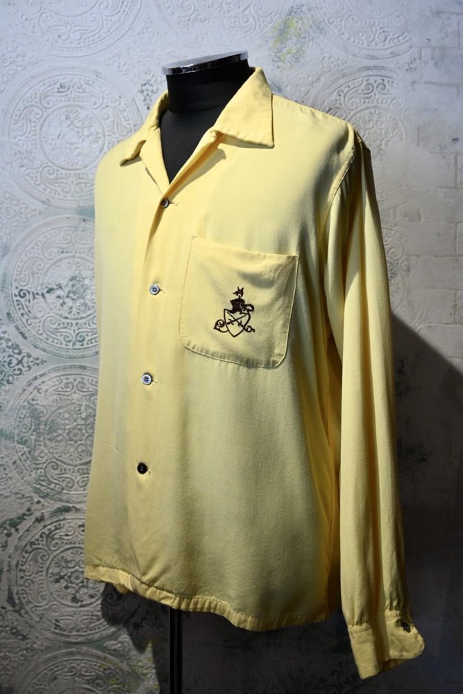 us 1950's~ "ARROW" yellow rayon shirt