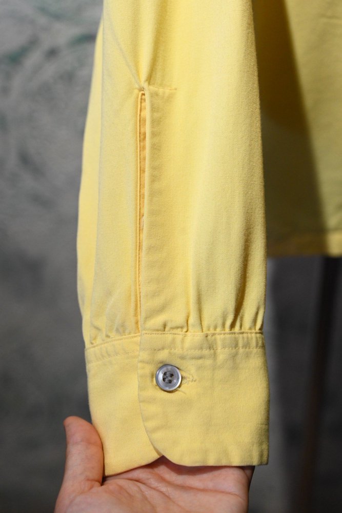 us 1950's~ "ARROW" yellow rayon shirt