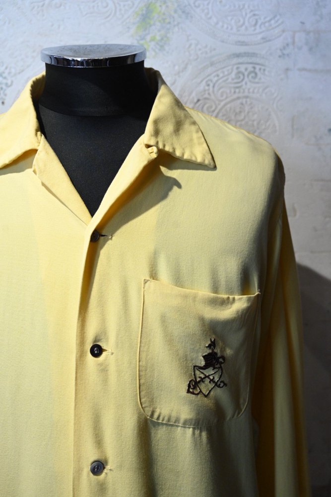 us 1950's~ "ARROW" yellow rayon shirt