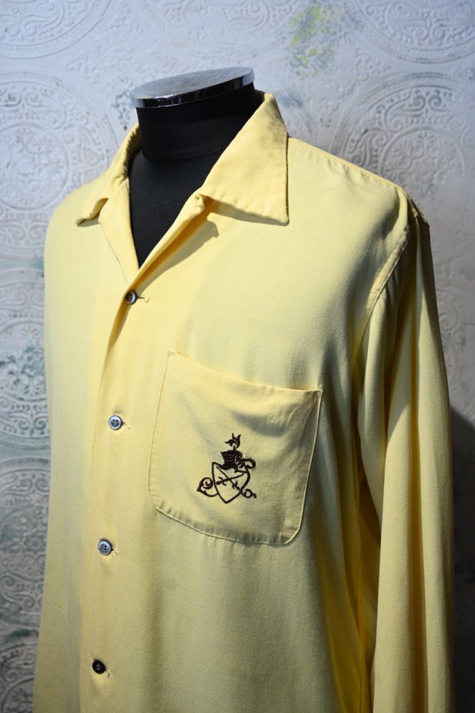 us 1950's~ "ARROW" yellow rayon shirt