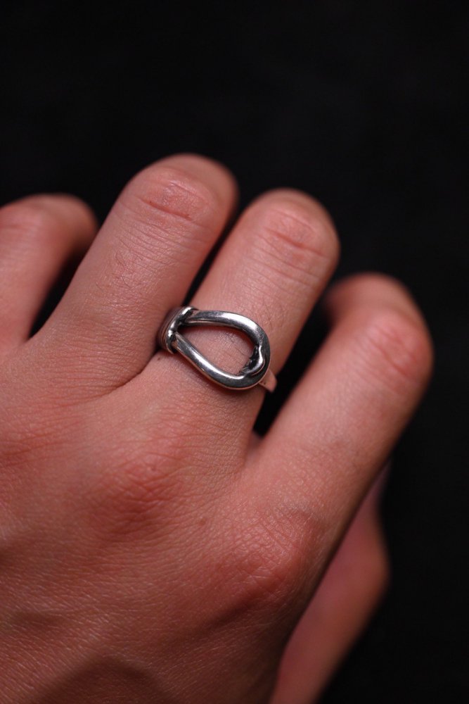 Vintage hook design silver ring