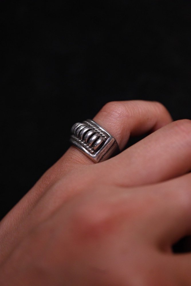 Vintage silver ring