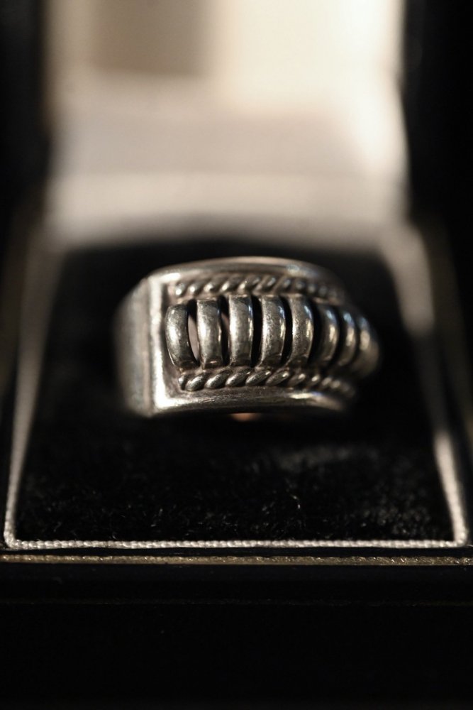 Vintage silver ring