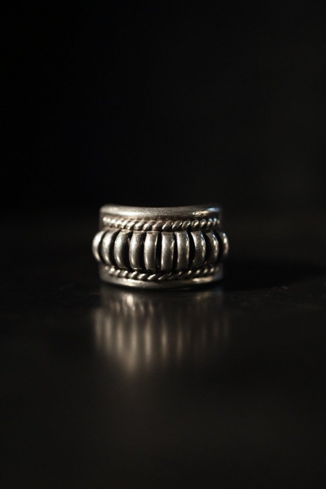 Vintage silver ring