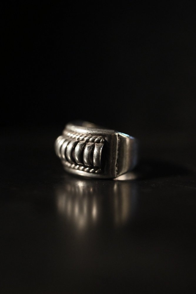 Vintage silver ring