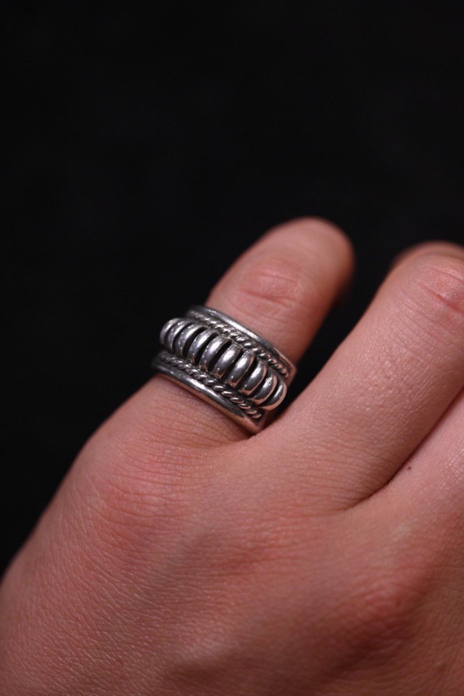 Vintage silver ring