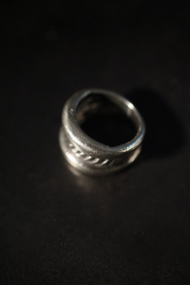 Vintage silver ring