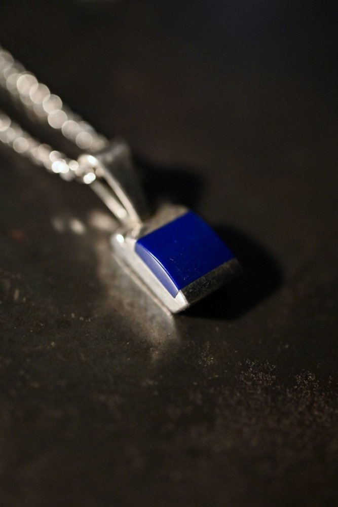 Vintage silver  lapis lazuli neckalace