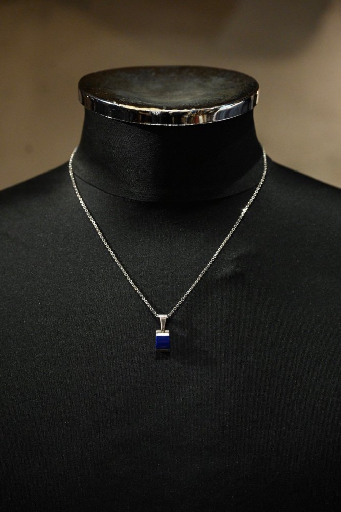 Vintage silver  lapis lazuli neckalace