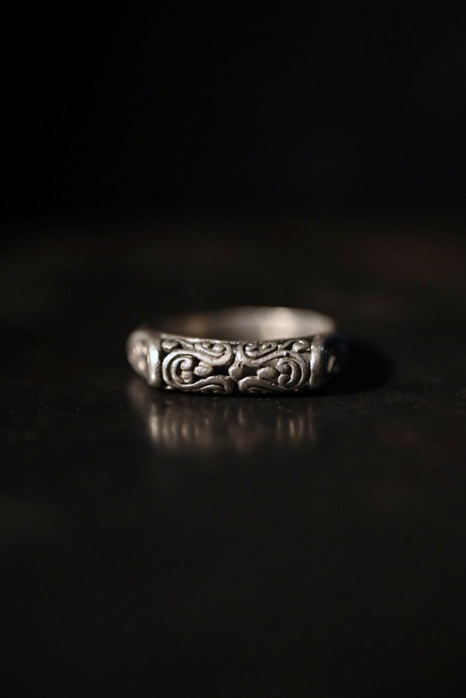 Vintage silver ring