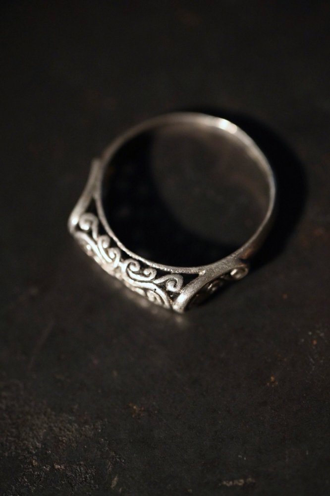 Vintage silver ring