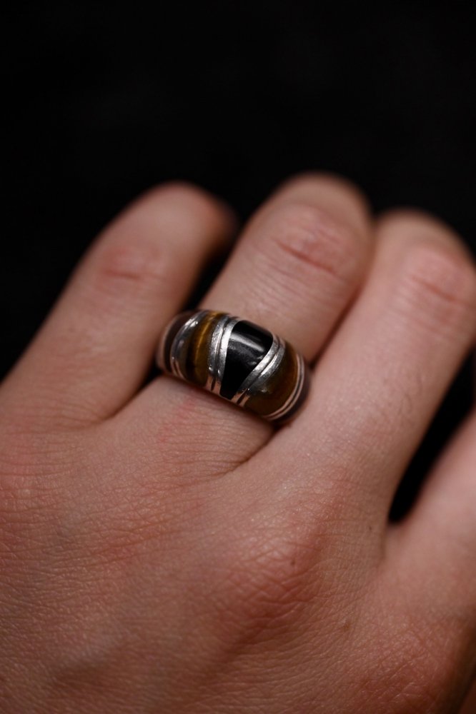 Vintage silver  tiger eye  onyx ring