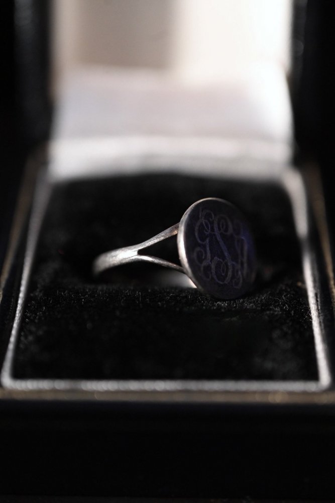 Mid 20th silver signet ring