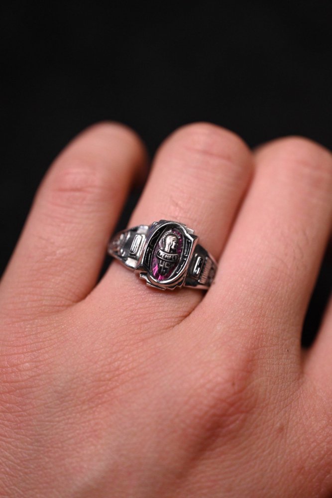 us 2000's "Jostens" college ring