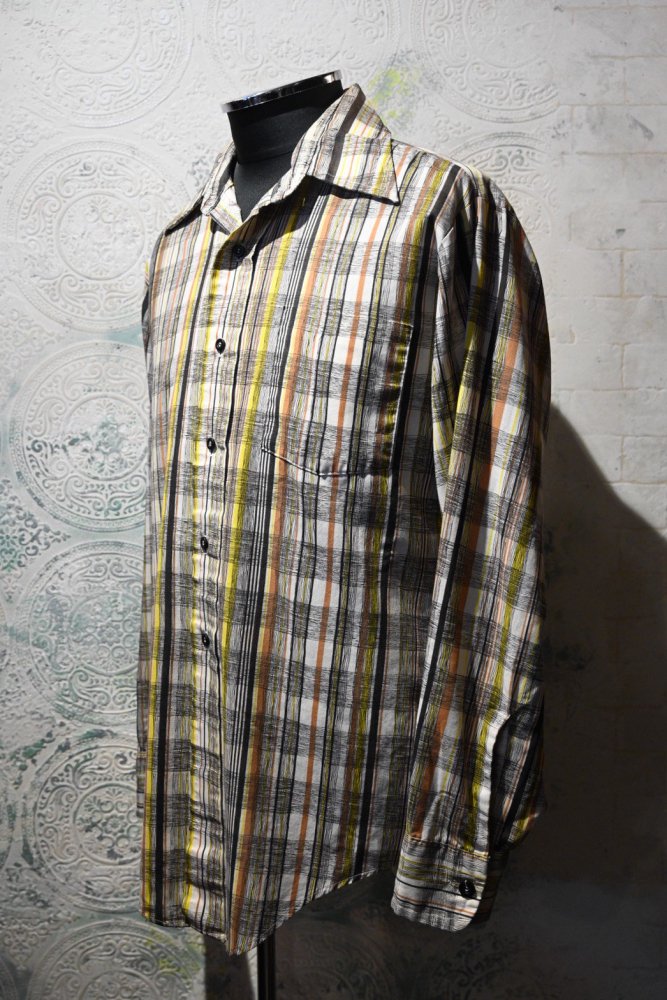 us 1970's "Le Chevron" ptinted shirt