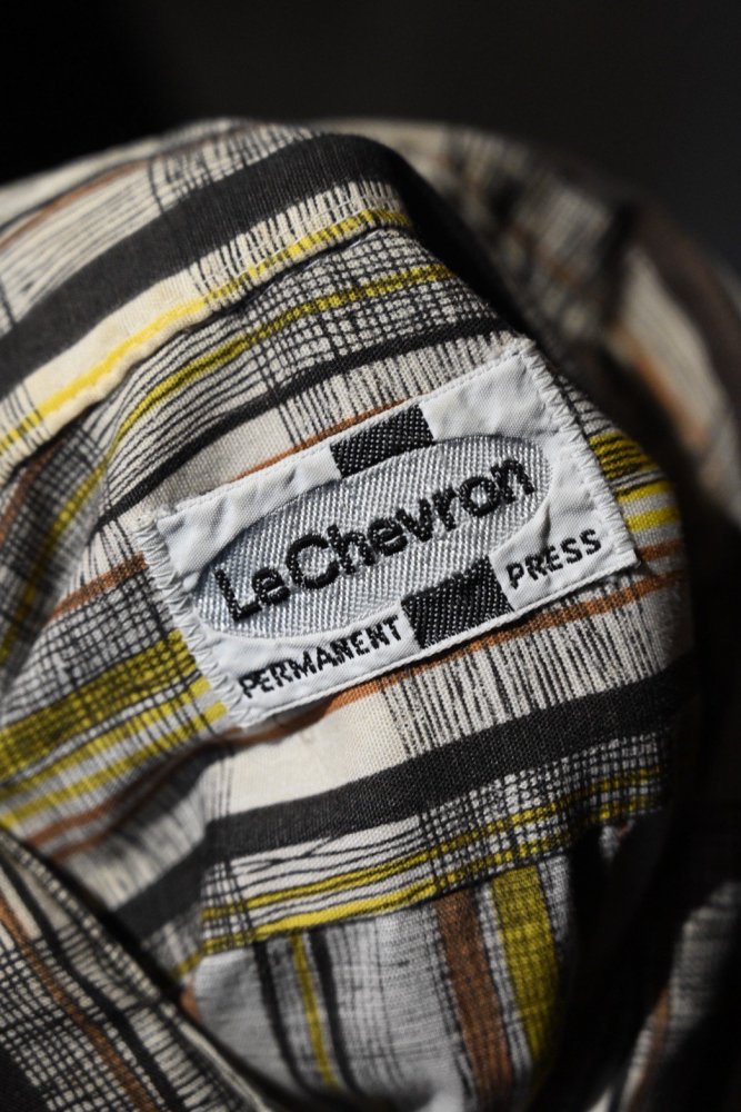 us 1970's "Le Chevron" ptinted shirt