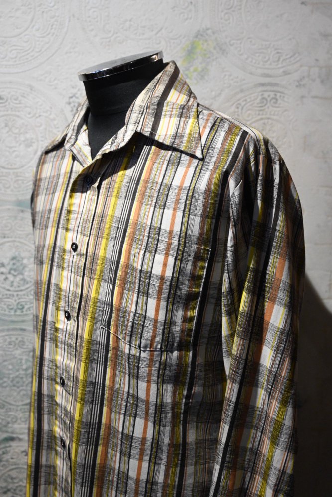 us 1970's "Le Chevron" ptinted shirt