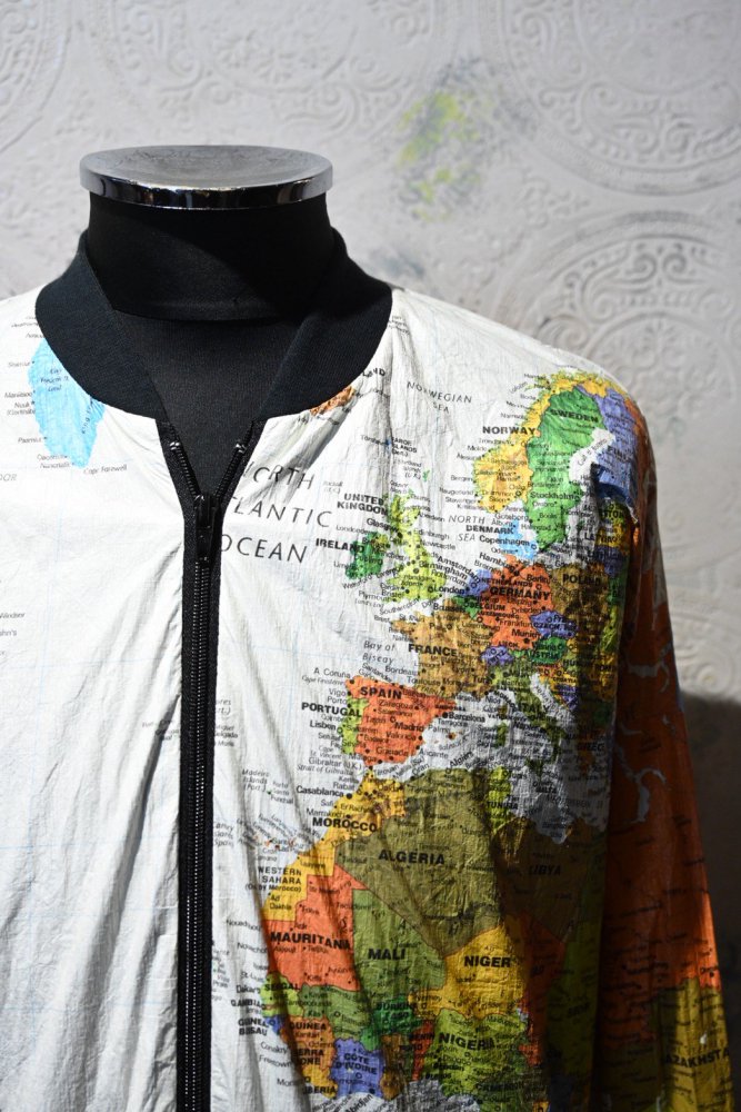 us 1990's world map paper jacket