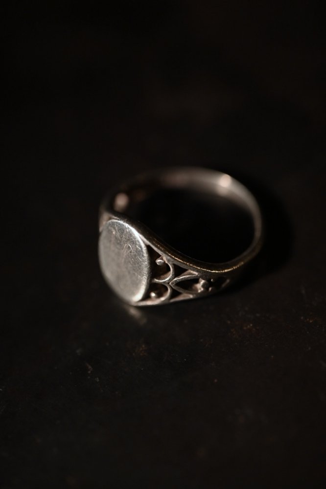 Mid 20th silver signet ring