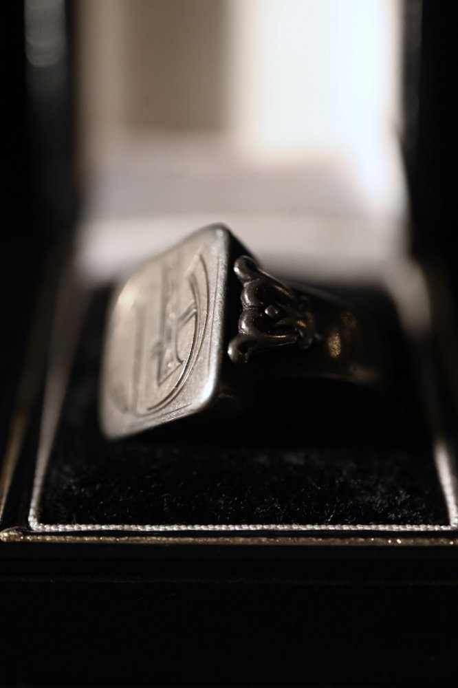 Early 20th silver signet ring