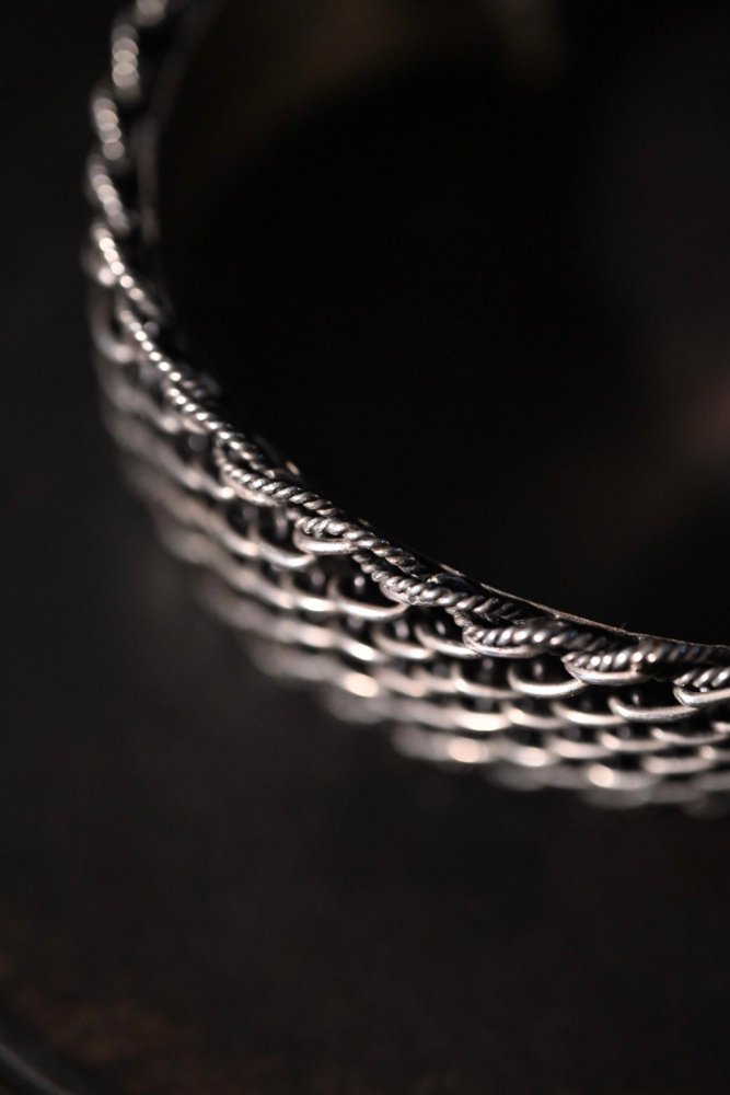 Vintage silver chain design bangle