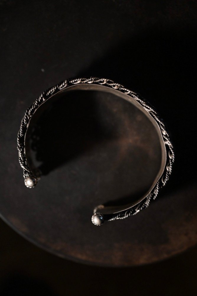 Vintage silver chain design bangle