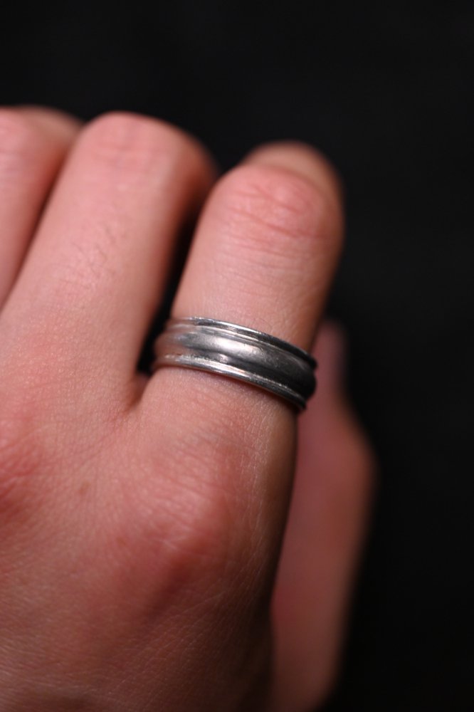 Vintage silver ring