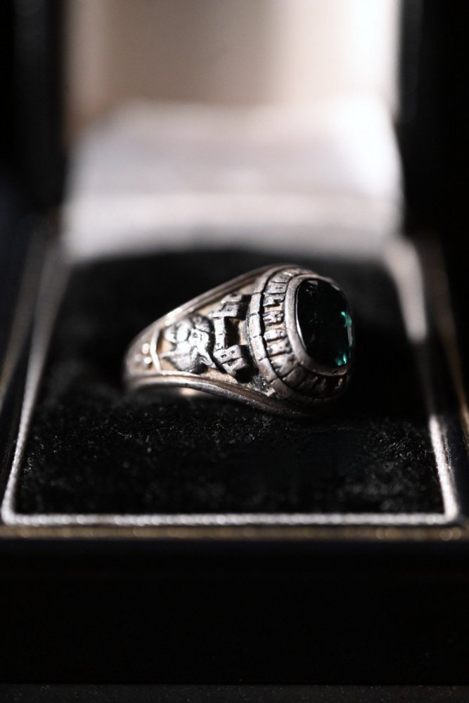 us 1980's silver college ring