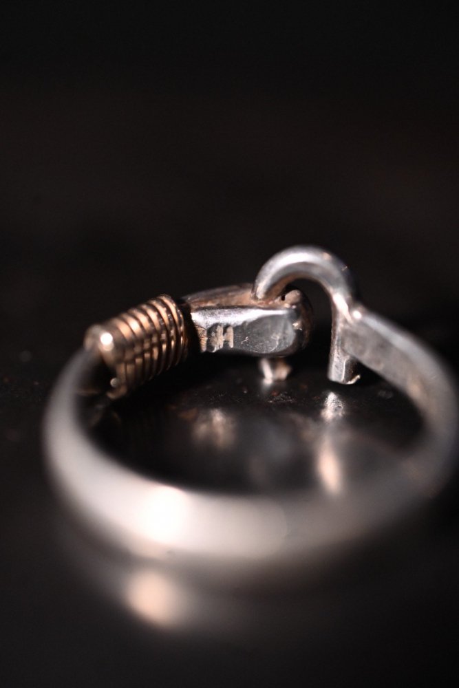 Vintage silver hook design ring