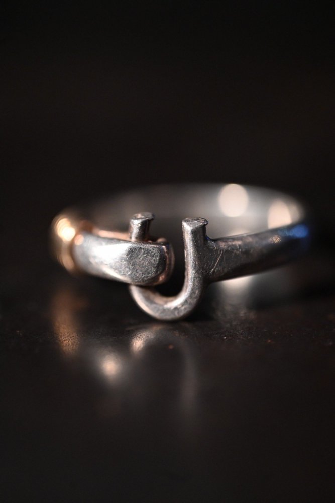 Vintage silver hook design ring