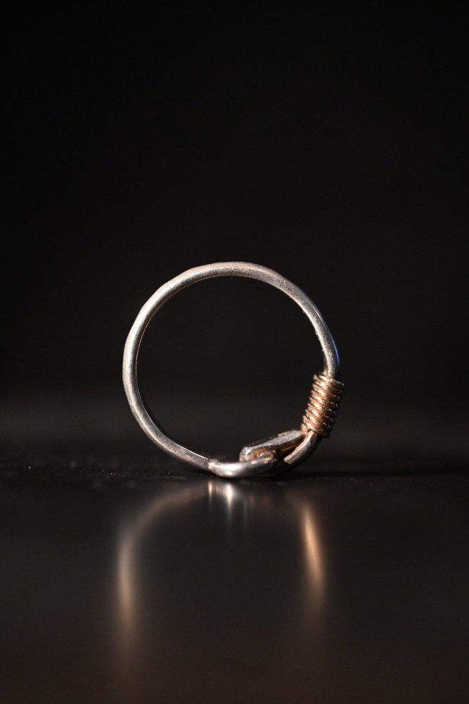 Vintage silver hook design ring