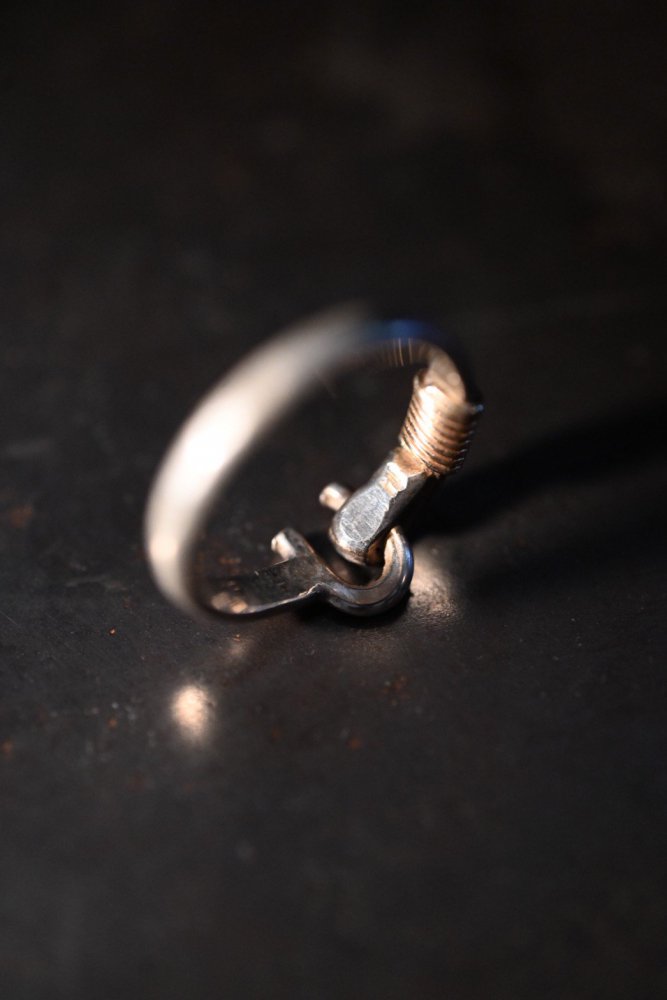 Vintage silver hook design ring