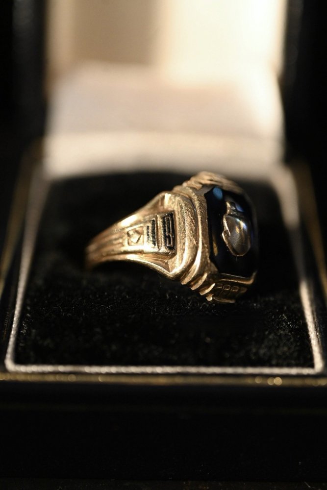 us 1950's 10K gold college ring