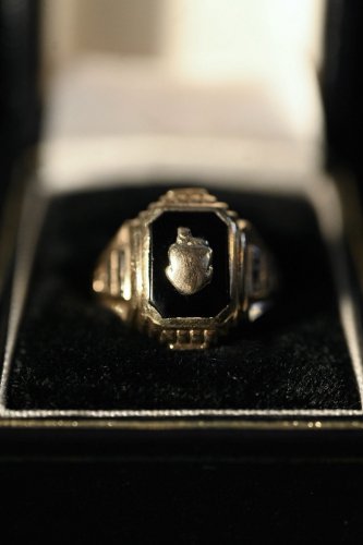 us 1950's 10K gold college ring