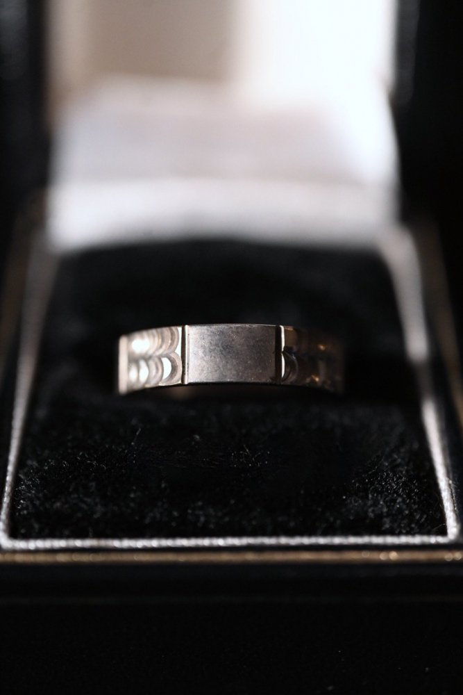 Vintage silver ring